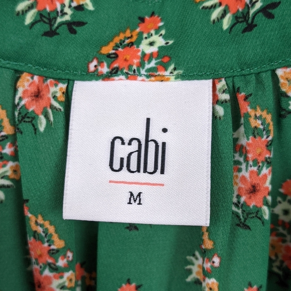 CAbi Stevie Floral Blouse #3252 Short Sleeve V-Neck High-Low Hem Green size M - Picture 9 of 13